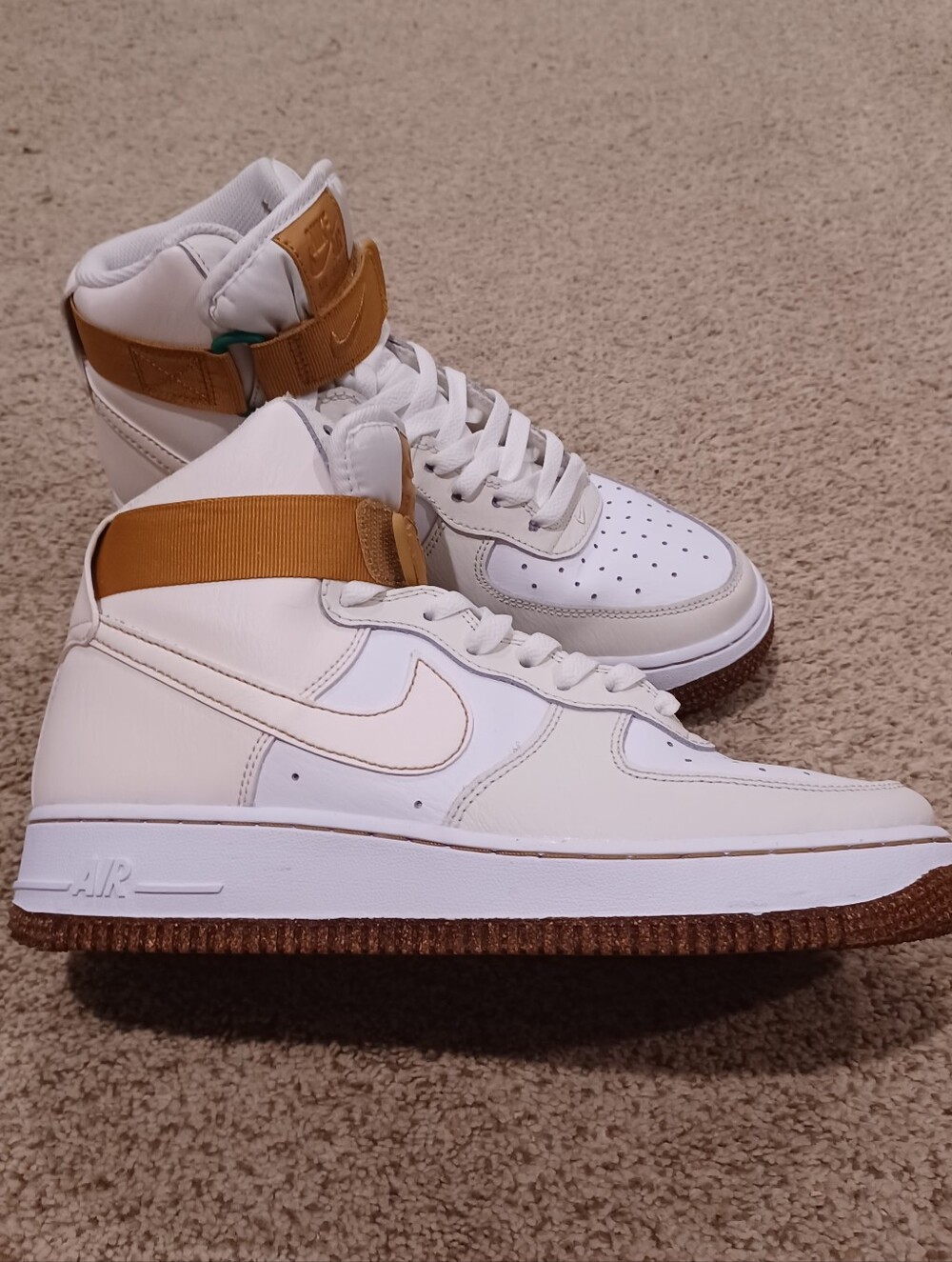 Nike Air Force 1 High '07 LV8 EMB "Inspected By Swoosh" sneakers M-7.5 W-9